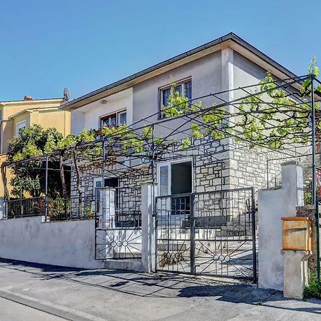 Apartman D Pula Dış mekan fotoğraf